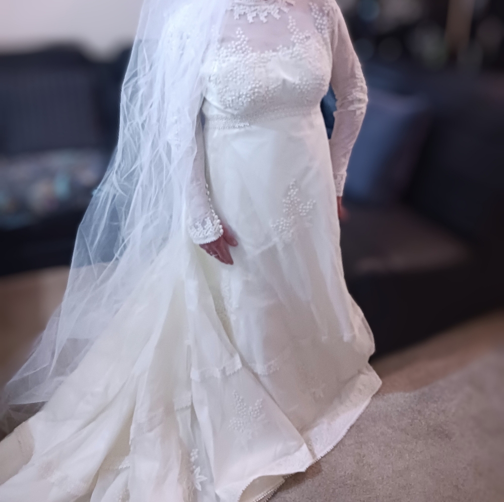 Wedding Dress - Vintage Designer William Cahill California